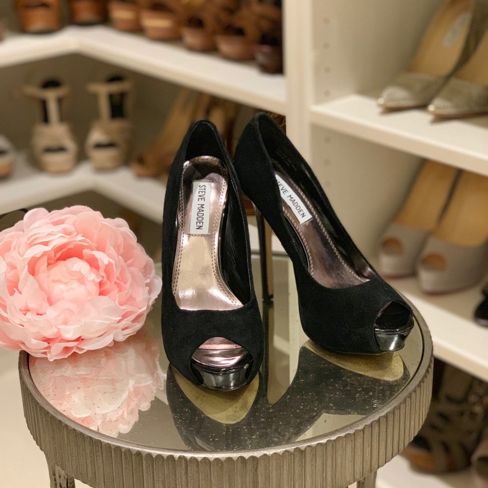 Size 6.5 platform open toe pumps Steve Madden